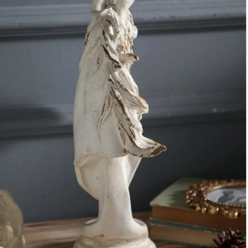 Creatice Sculptures Vintage We - Art Craft Hotel review and price